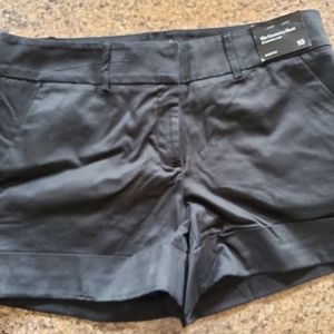 NWT NY&C black shorts